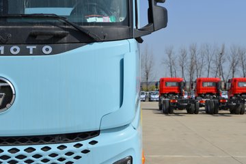 �������ó��Ӱ�S700 14.5L LNG 580���� 6X4 Ӯ��12�� AMT�Զ��� ǣ����(����ƿ)ͼƬ