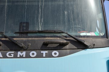 �������ó��Ӱ�S700 14.5L LNG 580���� 6X4 Ӯ��12�� AMT�Զ��� ǣ����(����ƿ)ͼƬ