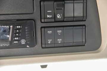 �������ó��Ӱ�S700 14.5L LNG 580���� 6X4 Ӯ��12�� AMT�Զ��� ǣ����(����ƿ)ͼƬ