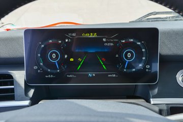 �������ó��Ӱ�S700 14.5L LNG 580���� 6X4 Ӯ��12�� AMT�Զ��� ǣ����(����ƿ)ͼƬ