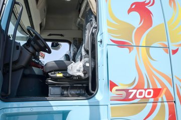 �������ó��Ӱ�S700 14.5L LNG 580���� 6X4 Ӯ��12�� AMT�Զ��� ǣ����(����ƿ)ͼƬ