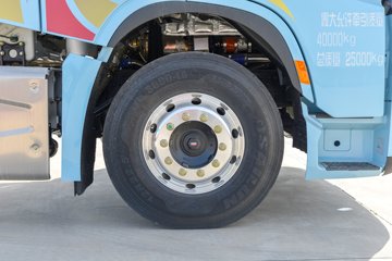 �������ó��Ӱ�S700 14.5L LNG 580���� 6X4 Ӯ��12�� AMT�Զ��� ǣ����(����ƿ)ͼƬ