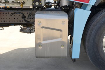 �������ó��Ӱ�S700 14.5L LNG 580���� 6X4 Ӯ��12�� AMT�Զ��� ǣ����(����ƿ)ͼƬ