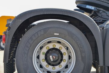 �������ó��Ӱ�S700 14.5L LNG 580���� 6X4 Ӯ��12�� AMT�Զ��� ǣ����(����ƿ)ͼƬ