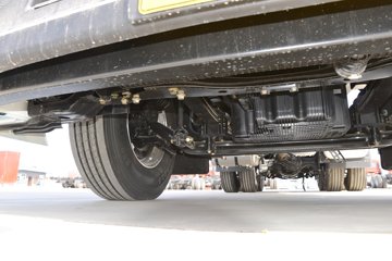 �������ó��Ӱ�S700 14.5L LNG 580���� 6X4 Ӯ��12�� AMT�Զ��� ǣ����(����ƿ)ͼƬ