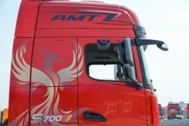 延安S700&nbsp;牵引车外观                                                图片