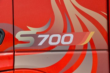 �������ó� �Ӱ�S700 14.5L���� 680���� 6X4 Ӯ��12�� AMT�Զ��� ǣ����ͼƬ