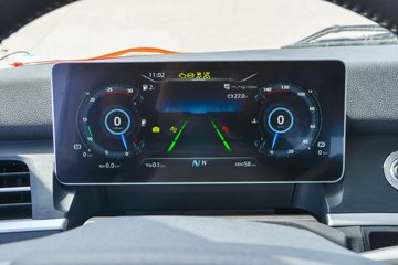 �������ó� �Ӱ�S700 14.5L���� 680���� 6X4 Ӯ��12�� AMT�Զ��� ǣ����ͼƬ
