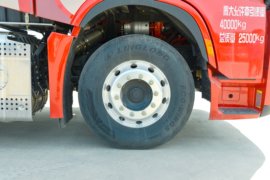 延安S700&nbsp;牵引车底盘                                                图片