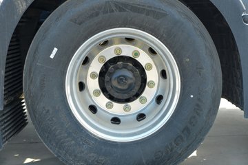 �������ó� �Ӱ�S700 14.5L���� 680���� 6X4 Ӯ��12�� AMT�Զ��� ǣ����ͼƬ
