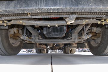 �������ó� �Ӱ�S700 14.5L���� 680���� 6X4 Ӯ��12�� AMT�Զ��� ǣ����ͼƬ