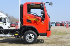 陕汽商用车 德龙G1 170马力 4.18米单排栏板轻卡(7T后桥)