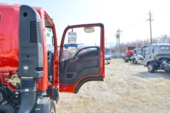 陕汽商用车 德龙G1 170马力 4.18米单排栏板轻卡(7T后桥)