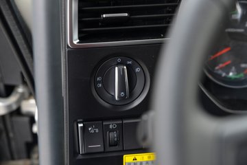 �ൺ��� JK6�п� 240���� 4X2 5.2�ײ�դʽ�ػ���ͼƬ