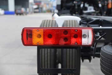 �ൺ��� JK6�п� 240���� 4X2 5.2�ײ�դʽ�ػ���ͼƬ