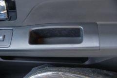 陕汽商用车德龙G200 2.5L柴油 155马力 法士特8档 4.18米单排仓栅式轻卡