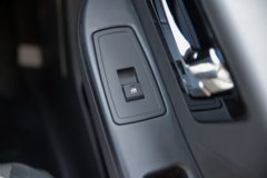 陕汽商用车德龙G200 2.5L柴油 155马力 法士特8档 4.18米单排仓栅式轻卡