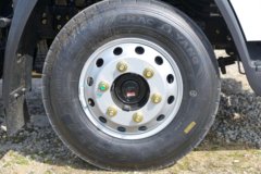 陕汽商用车德龙G200 2.5L柴油 155马力 法士特8档 4.18米单排仓栅式轻卡