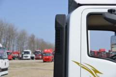 陕汽商用车德龙G200 2.5L柴油 155马力 法士特8档 4.18米单排仓栅式轻卡