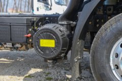 陕汽商用车德龙G200 2.5L柴油 155马力 法士特8档 4.18米单排仓栅式轻卡