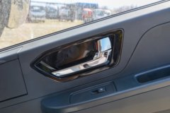 陕汽商用车 德龙G300 163马力 4X2 4.06米冷藏车(法士特8档)