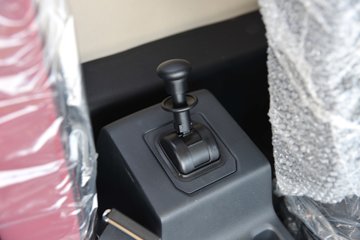 �������ó� ����G300 163���� 4X2 4.06����س�(��ʿ��8��)ͼƬ