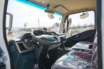 �������ó� ����G300 163���� 4X2 4.06����س�(��ʿ��8��)ͼƬ