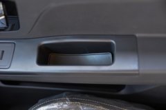 陕汽商用车 德龙G200 170马力 4.18米单排栏板轻卡