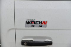 蓝擎汽车 凌R 1.6L 122马力 汽油 3.85米单排厢式微卡