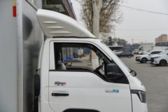 蓝擎汽车 凌R 1.6L 122马力 汽油 3.85米单排厢式微卡