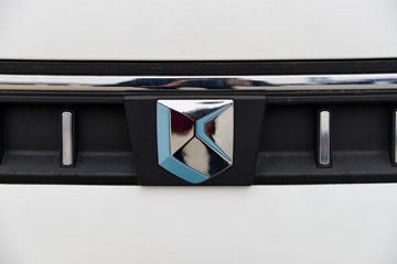 �������� ��R 1.6L 122���� ���� 3.85�׵�����ʽ΢��ͼƬ