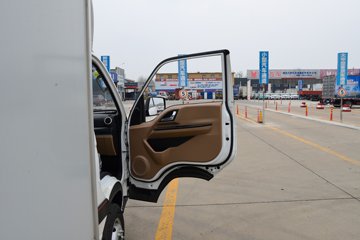 �������� ��R 1.6L 122���� ���� 3.85�׵�����ʽ΢��ͼƬ