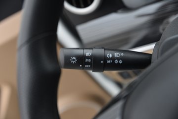 �������� ��R 1.6L 122���� ���� 3.85�׵�����ʽ΢��ͼƬ