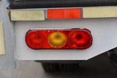 蓝擎汽车 凌R 1.6L 122马力 汽油 3.85米单排厢式微卡