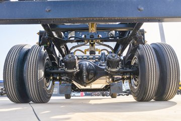 �������ó� ����S300 ���а� 4.2�׵��Ŵ��綯��ʽ�Ῠ 120.27kWhͼƬ