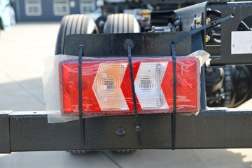 �������ó� ����S300 ���а� 4.2�׵��Ŵ��綯��ʽ�Ῠ 120.27kWhͼƬ