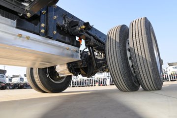 �������ó� ����S300 ���а� 4.2�׵��Ŵ��綯��ʽ�Ῠ 120.27kWhͼƬ