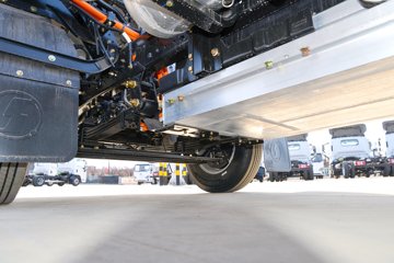 �������ó� ����S300 ���а� 4.2�׵��Ŵ��綯��ʽ�Ῠ 120.27kWhͼƬ