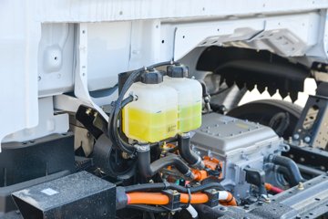 �������ó� ����S300 ���а� 4.2�׵��Ŵ��綯��ʽ�Ῠ 120.27kWhͼƬ