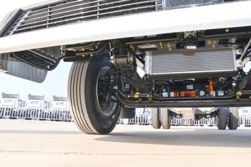 �������ó� ����S300 ���а� 4.2�׵��Ŵ��綯��ʽ�Ῠ 120.27kWhͼƬ