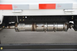 蓝擎·龙N&nbsp;载货车底盘                                                图片