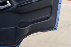 蓝擎·悦EN 宽体 气刹 4.18米单排纯电动厢式轻卡 宁德时代120.27kWh