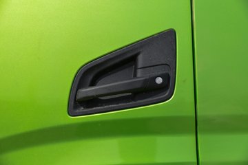 �������ó� ����G500 ���ϰ� 4.3L���� 240���� 4X2 ��ʿ��10�� 4.2���Ű���ж��ͼƬ