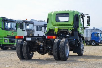 �������ó� ����G500 ���ϰ� 4.3L���� 240���� 4X2 ��ʿ��10�� 4.2���Ű���ж��ͼƬ