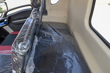 �������ó� ����G500 ���ϰ� 4.3L���� 240���� 4X2 ��ʿ��10�� 4.2���Ű���ж��ͼƬ