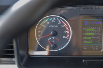 �������ó� ����G500 ���ϰ� 4.3L���� 240���� 4X2 ��ʿ��10�� 4.2���Ű���ж��ͼƬ