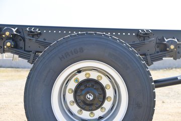 �������ó� ����G500 ���ϰ� 4.3L���� 240���� 4X2 ��ʿ��10�� 4.2���Ű���ж��ͼƬ