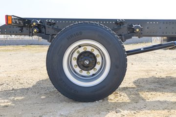 �������ó� ����G500 ���ϰ� 4.3L���� 240���� 4X2 ��ʿ��10�� 4.2���Ű���ж��ͼƬ