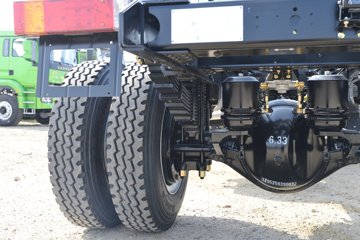 �������ó� ����G500 ���ϰ� 4.3L���� 240���� 4X2 ��ʿ��10�� 4.2���Ű���ж��ͼƬ