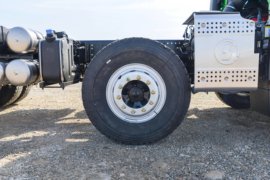 德御Q300&nbsp;自卸车底盘                                                图片